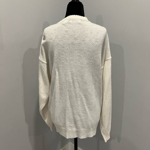 🌸 2/$15 Fairset Pansy Cardigan - Picture 3 of 4